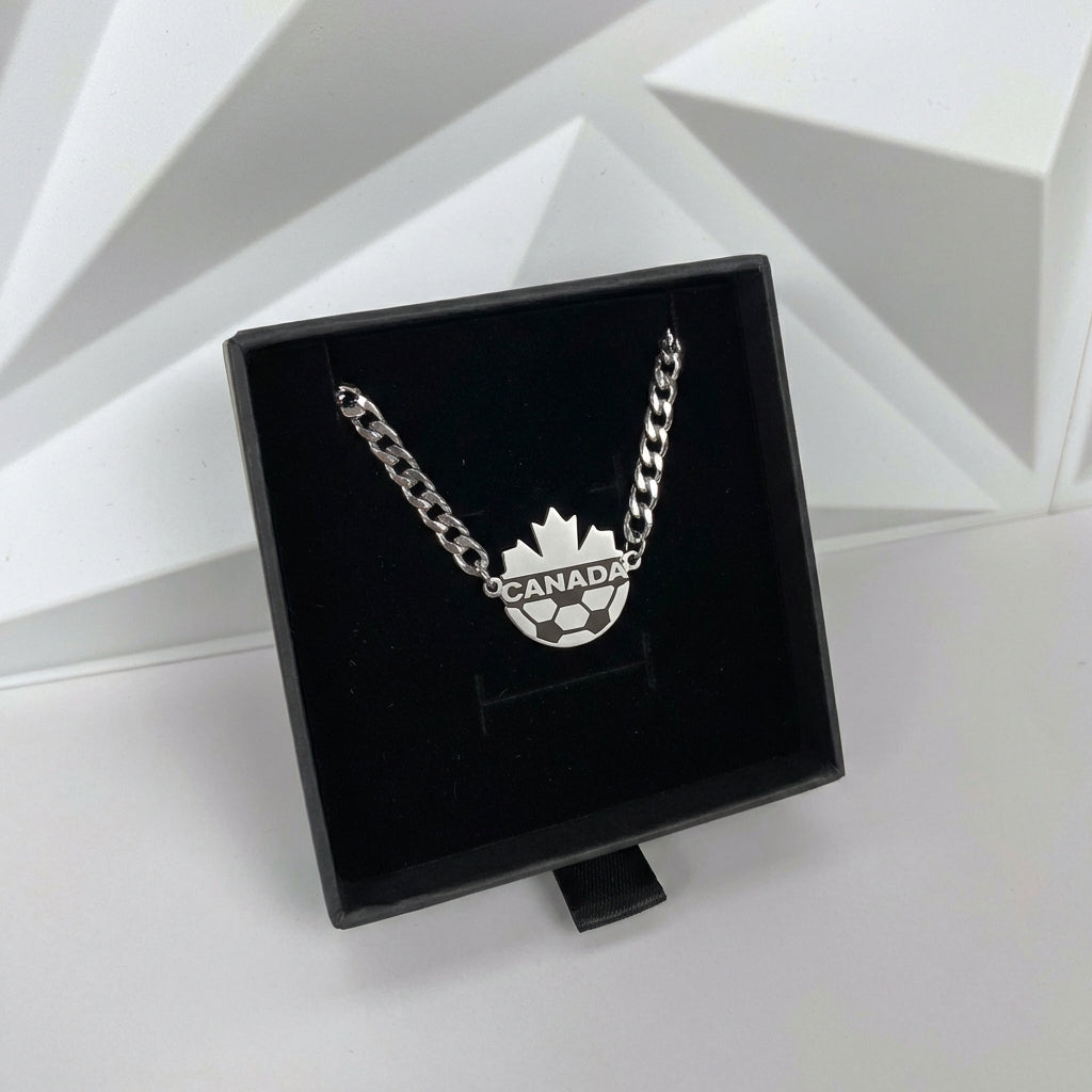 Canada Bracelet